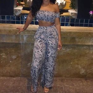 Floral 2 piece Boohoo set